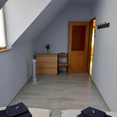 بيت للعطل Haromfenyo